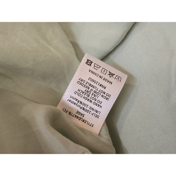 NWT Lush Floral Babydoll Mini Dress Puff Sleeve Sage Coquette Small NEW Smocked - Picture 6 of 6